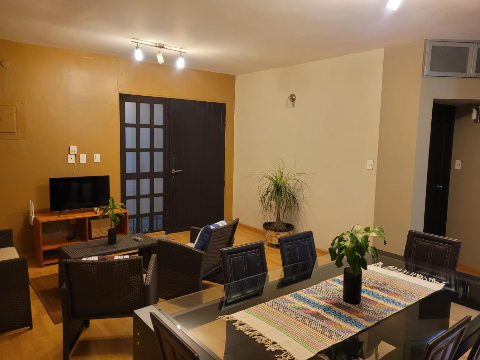 Casa B & L Centrico Departamento Apartment *